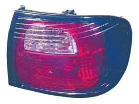 Jumasa 40422632 - PILOTO TRASERO DERECHO PY21W+P21WX5 NISSAN PRIMERA (P11) (05